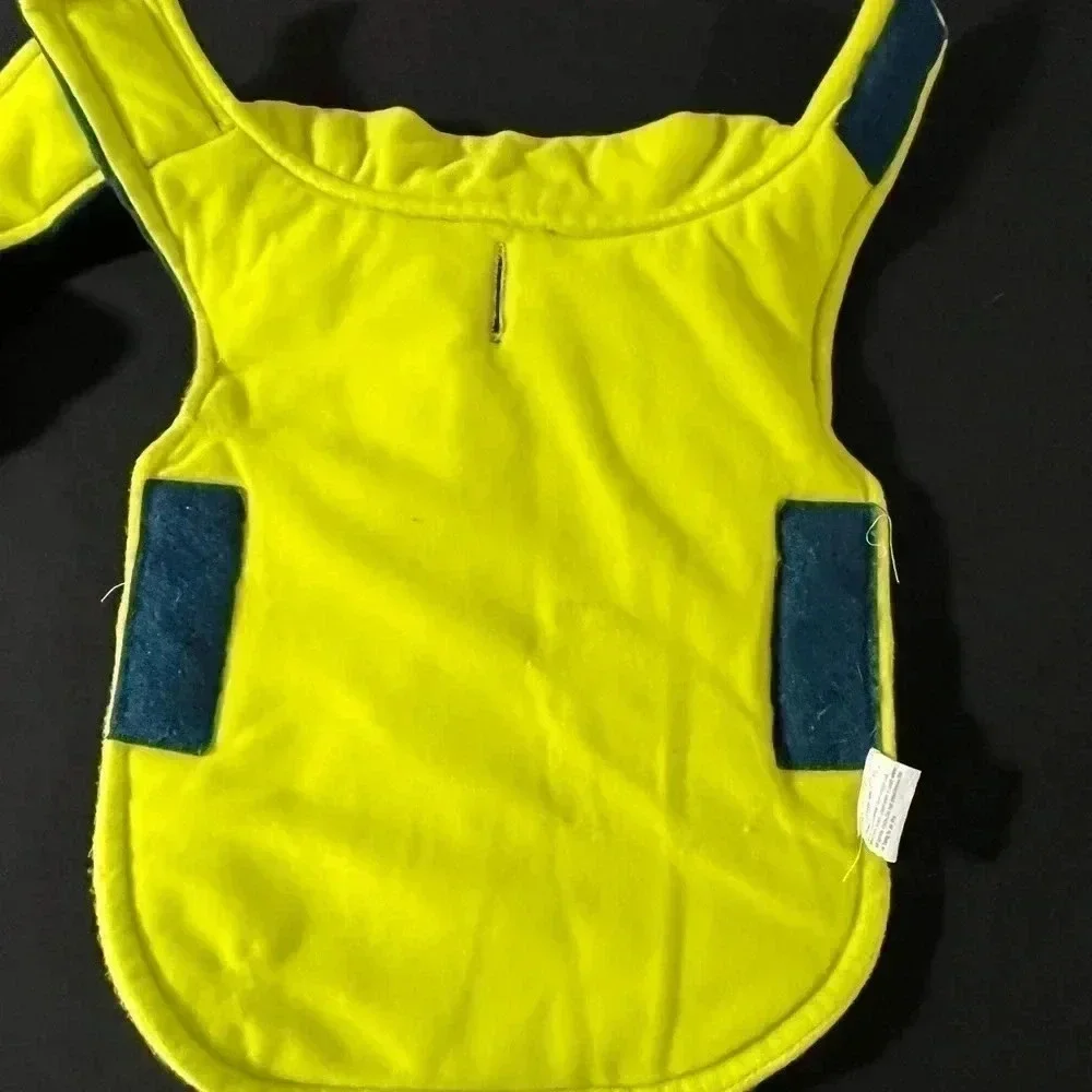Polartec size Small dog vest EUC